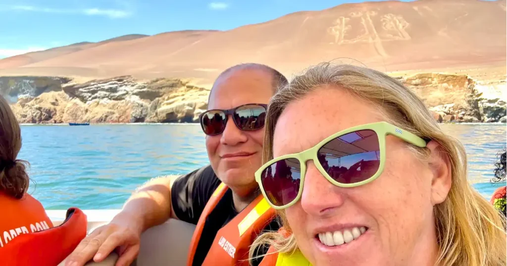 Dan and Meghan on boat in The Bay of Paracas